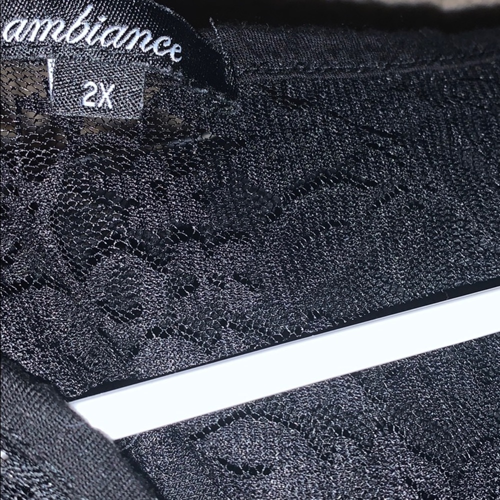 Ambiance black shirt with a lace back - Picture 3 of 3